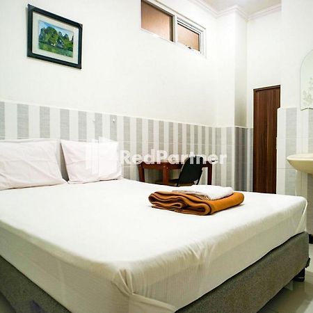 Hoki Homestay Redpartner 泗水 外观 照片