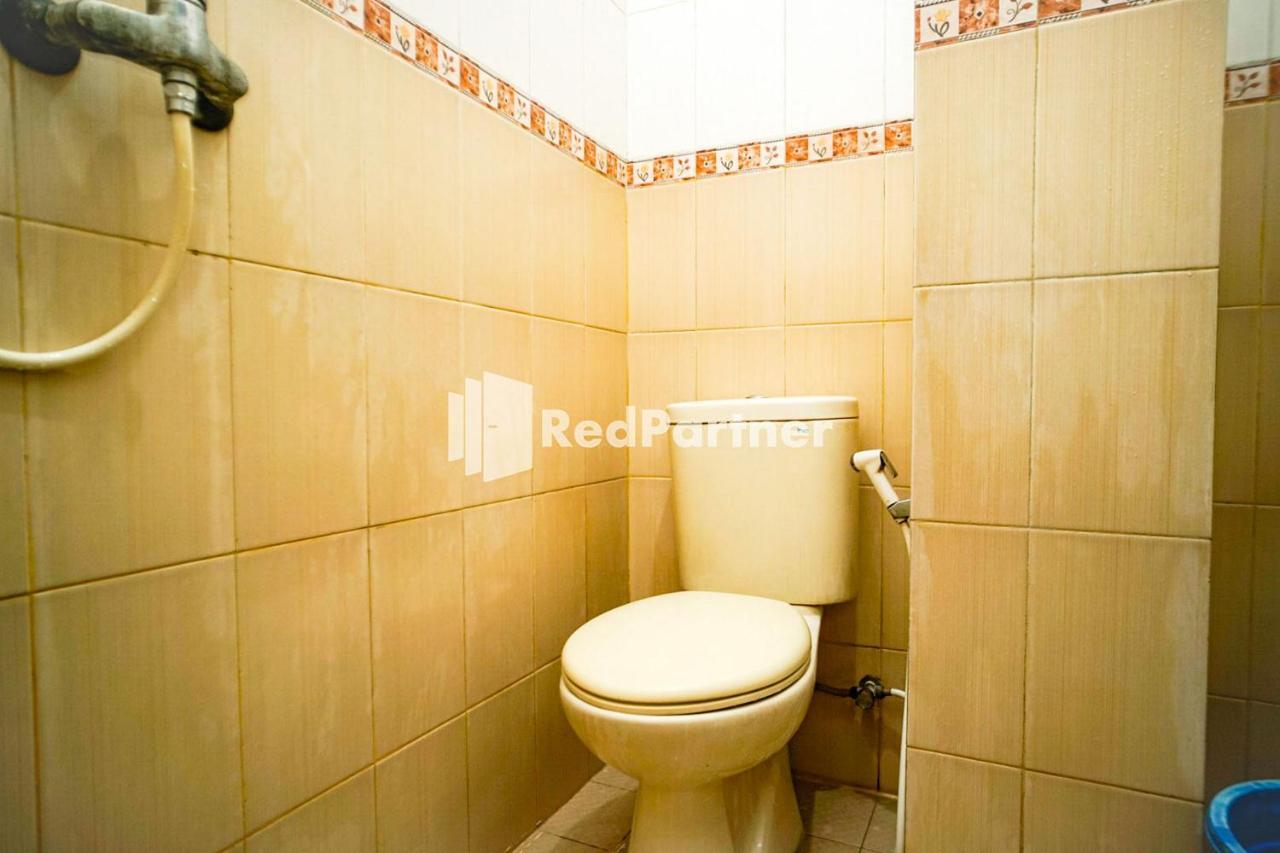 Hoki Homestay Redpartner 泗水 外观 照片